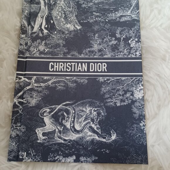 NEW! Christian Dior Blue & White Toile de Jouy Motif Unlined Notebook - Picture 2 of 5